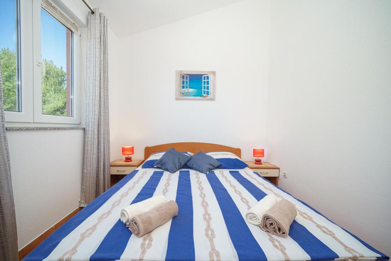 Apartments Markunovic Vodice Esterno foto