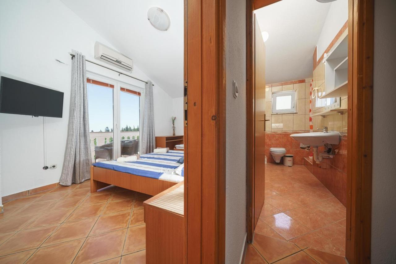Apartments Markunovic Vodice Esterno foto