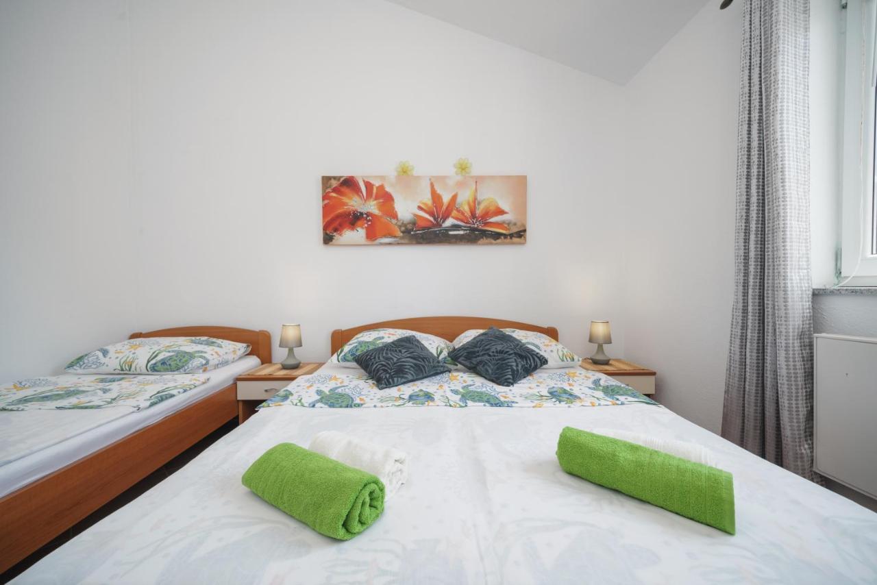 Apartments Markunovic Vodice Esterno foto